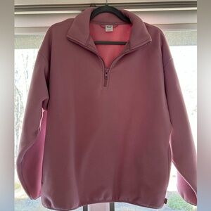 Aritzia TNA quarter zip. Lightly worn. In very good condition.
